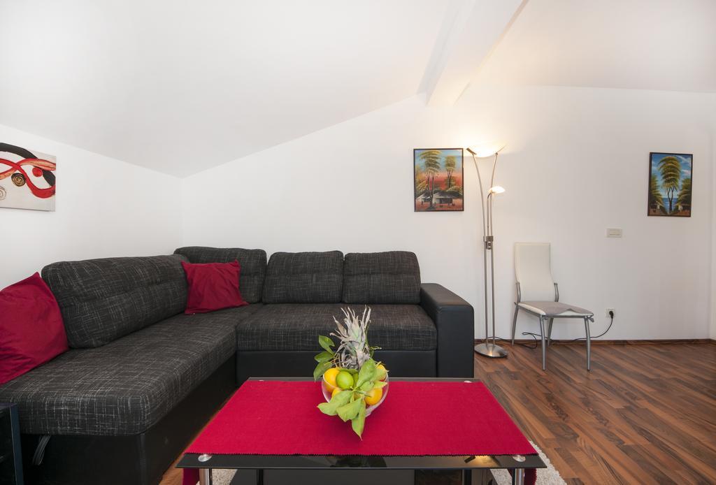 Guest House Loranum Sevid ห้อง รูปภาพ