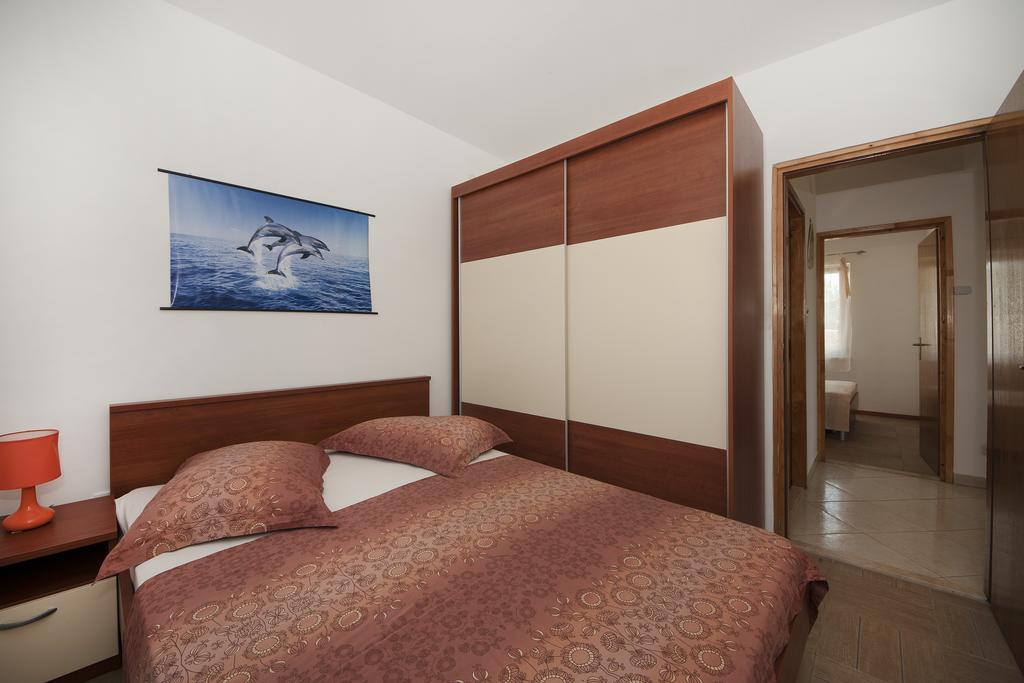 Guest House Loranum Sevid ห้อง รูปภาพ